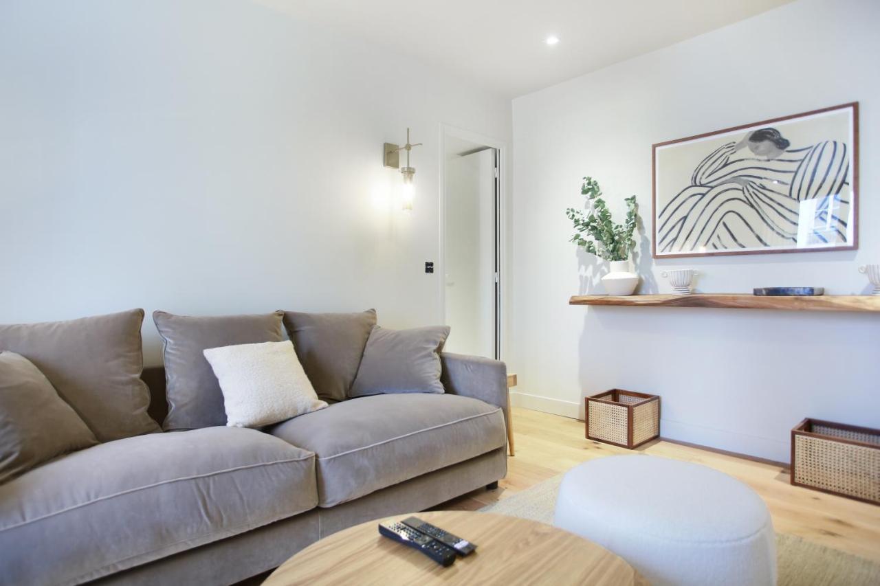 Residence In The Center Of Paris By Studio Prestige Exterior photo